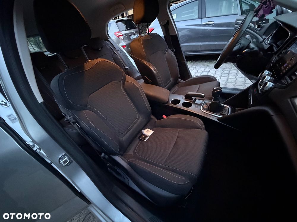Renault Megane - 7