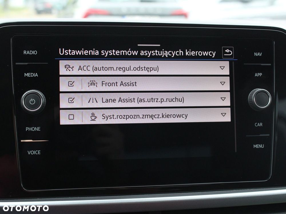 Volkswagen T-Roc 1.5 TSI Life DSG - 28