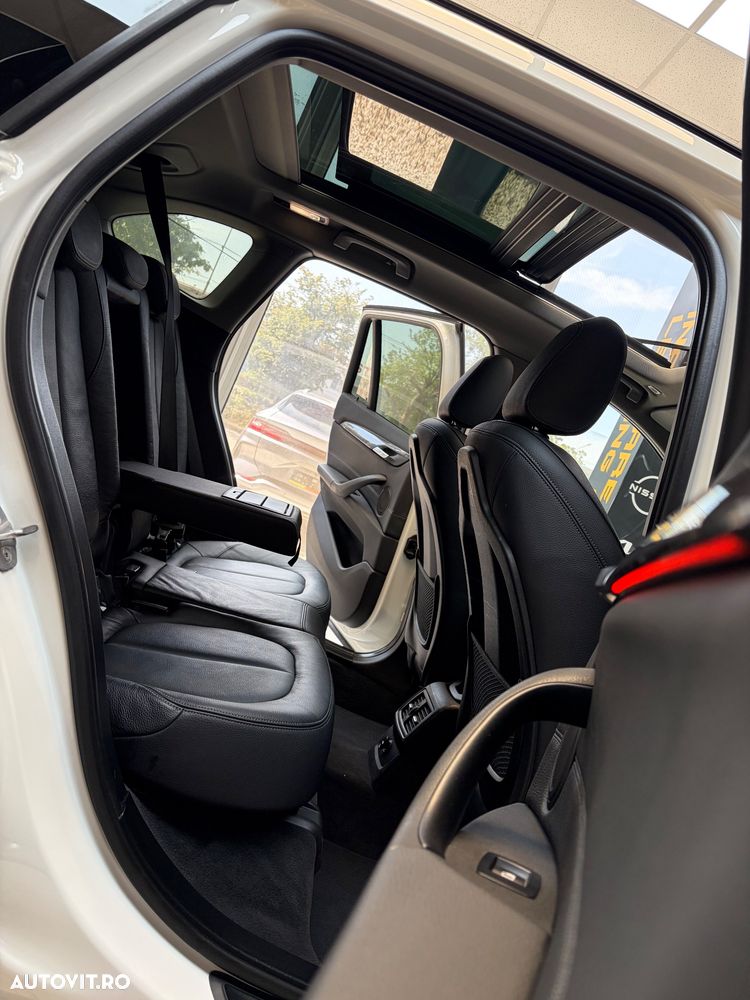 BMW X1 xDrive20i Aut. xLine - 12