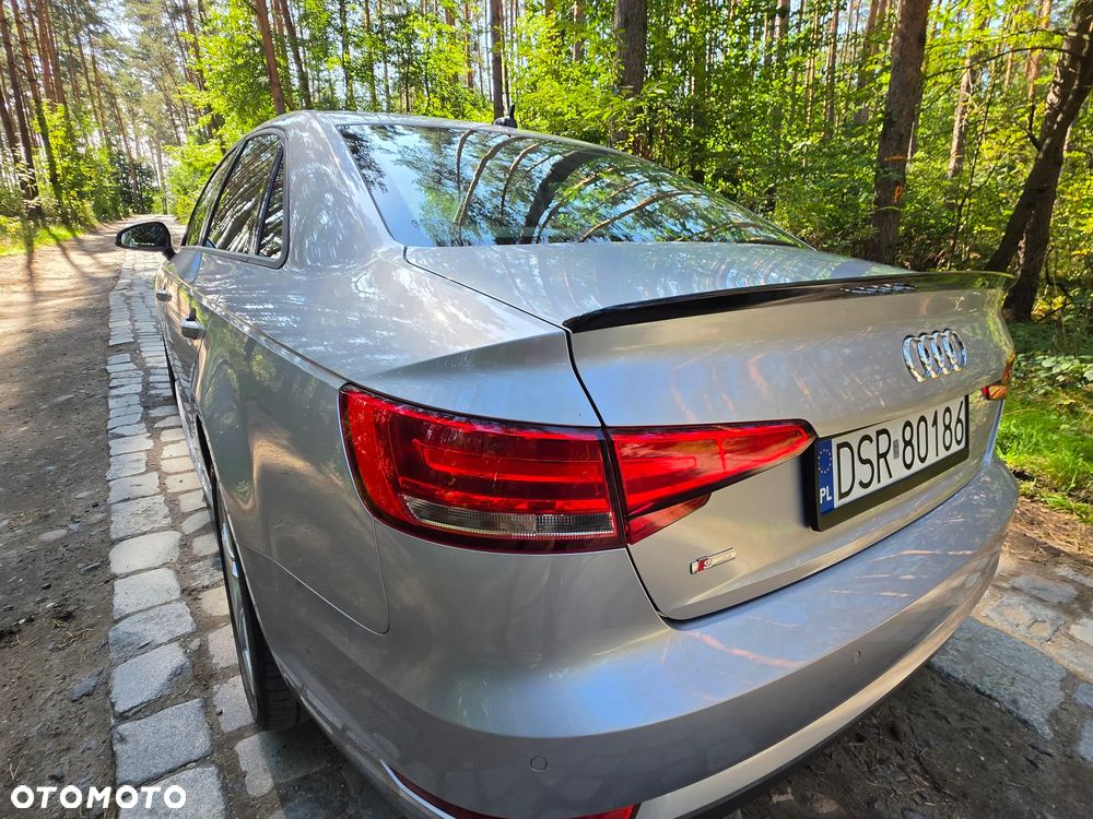 Audi A4 Limousine 1.4 TFSI Design S tronic - 25