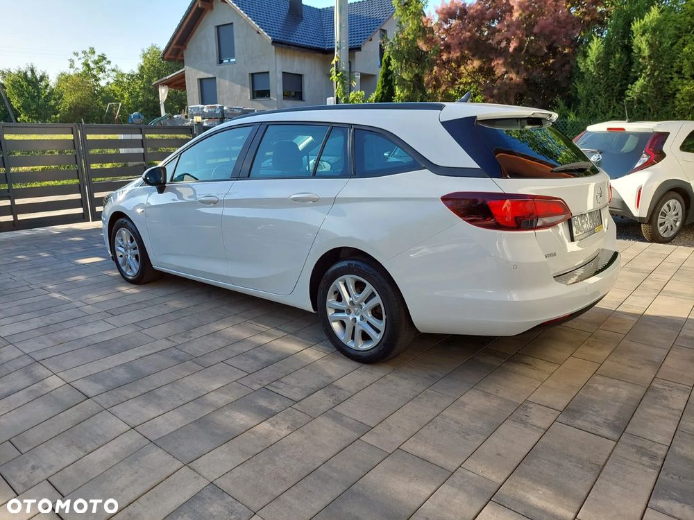 Opel Astra 1.4 Turbo Sports Tourer Innovation - 3