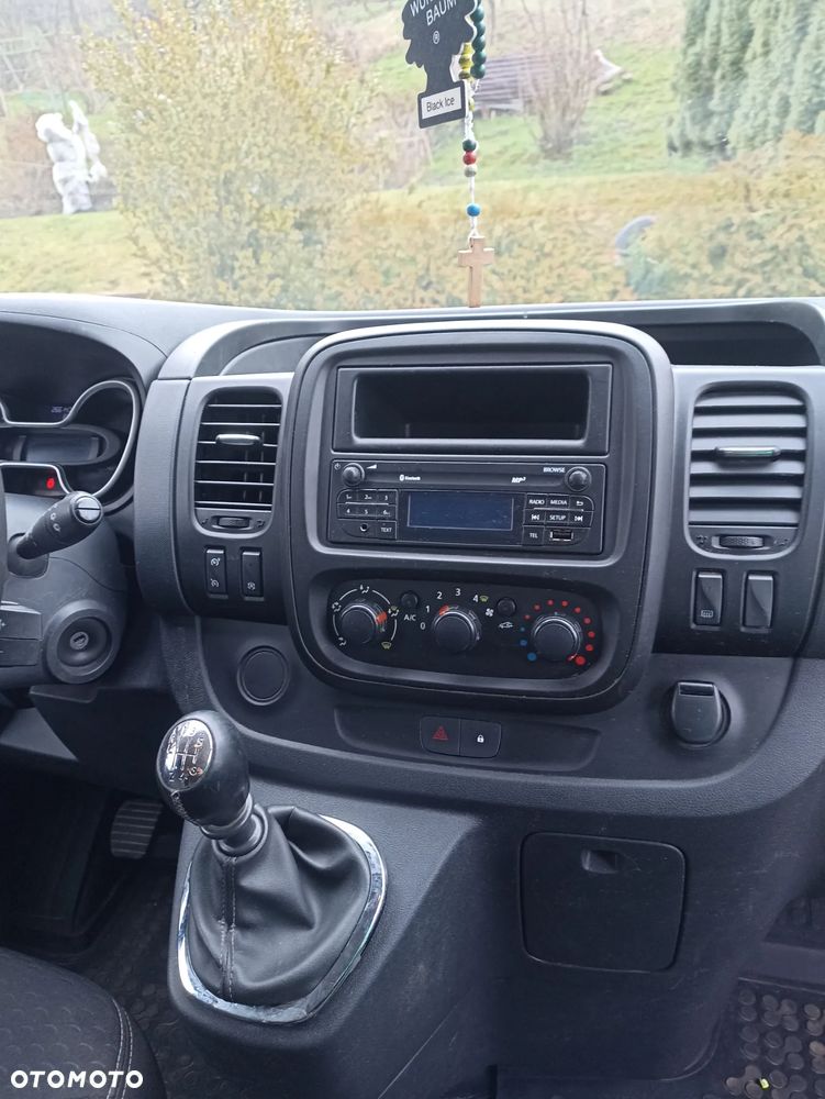 Opel Vivaro - 7