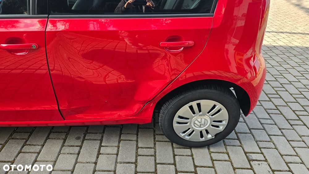 Volkswagen up! move - 28