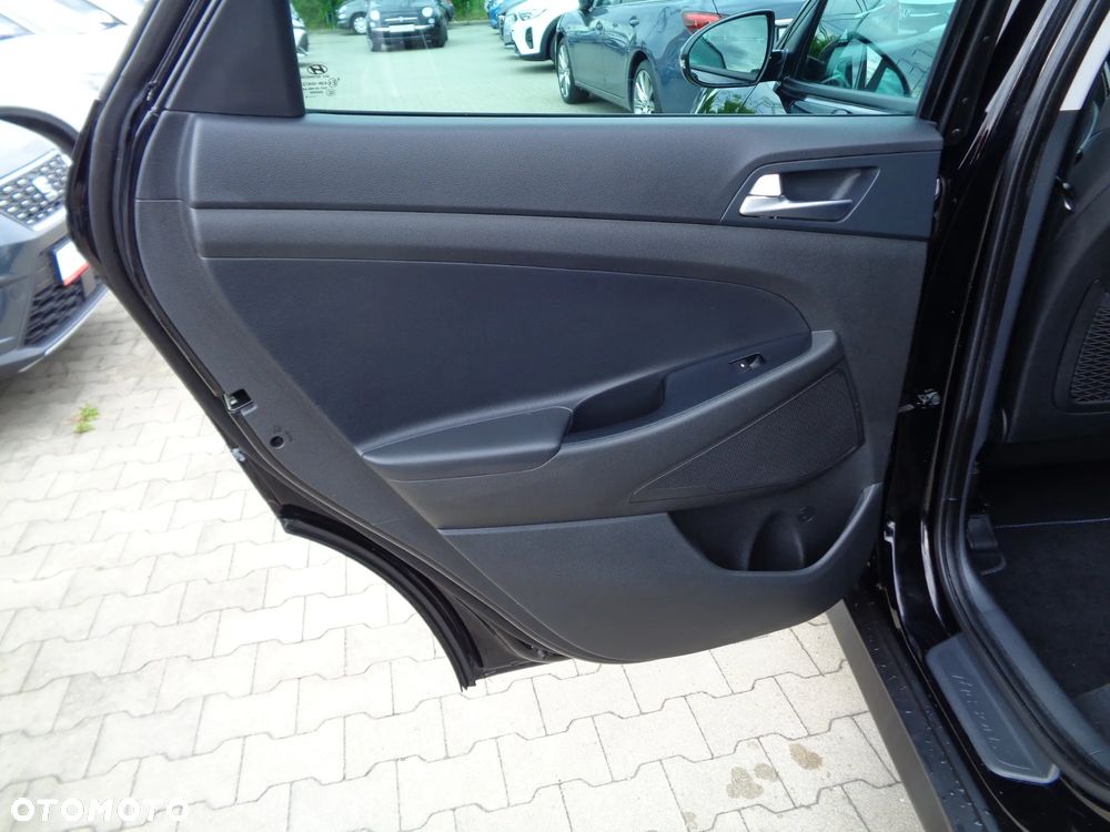 Hyundai Tucson 1.6 GDI BlueDrive Style 2WD - 15