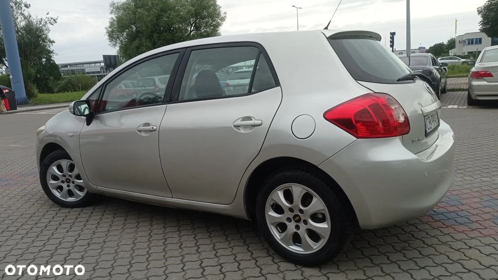 Toyota Auris 1.6 VVT-i Premium MM - 19