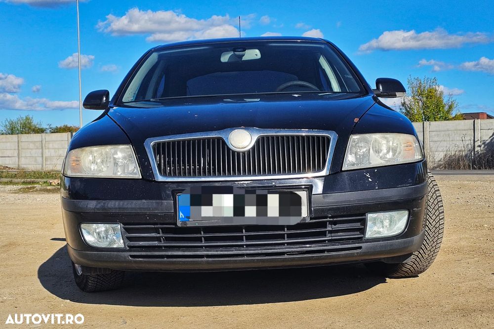 Skoda Octavia 1.6 Ambiente - 2