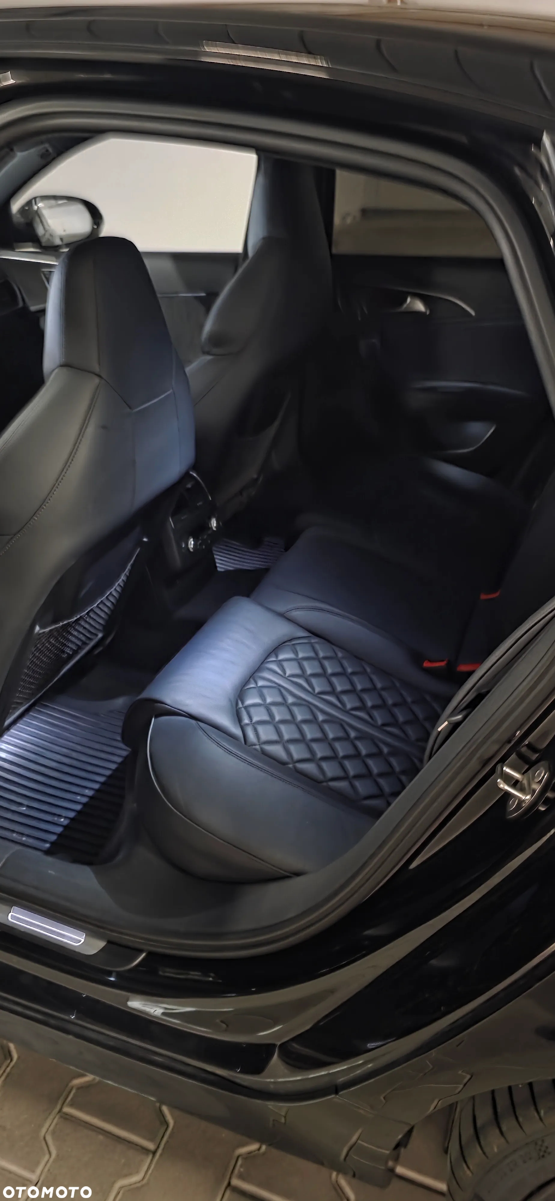 Audi A6 - 8