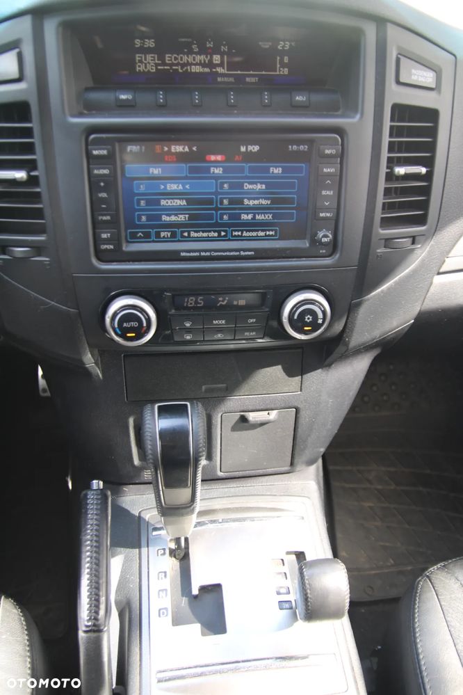 Mitsubishi Pajero 3.2 DID Intense - 20