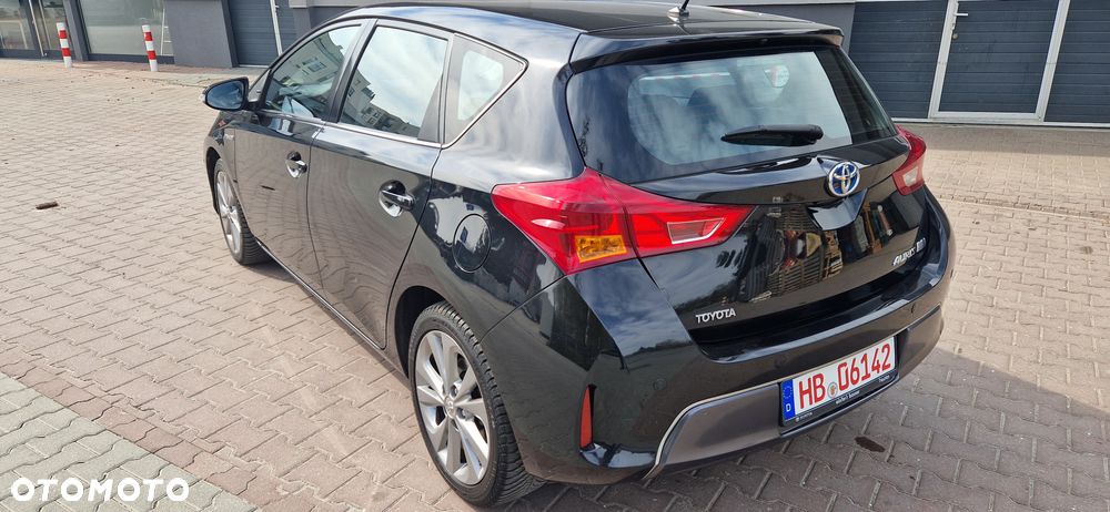 Toyota Auris - 4