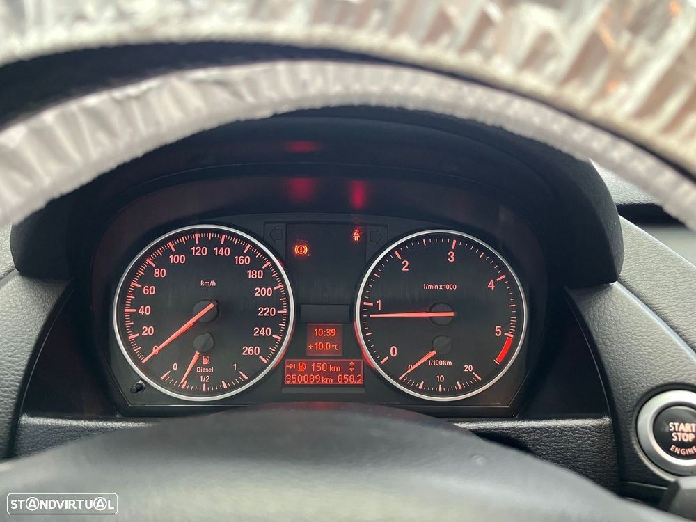 BMW X1 18 d sDrive - 14