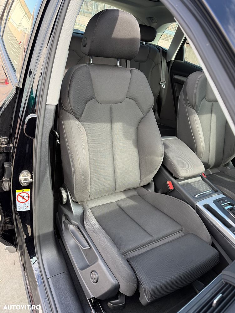 Audi Q5 50 TFSI e quattro S tronic design - 27