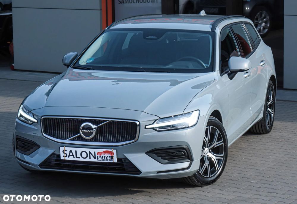Volvo V60 B3 B DKG Momentum Pro - 40