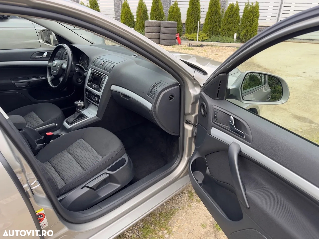 Skoda Octavia 1.8 TSI DSG IMPULS EDITION - 14
