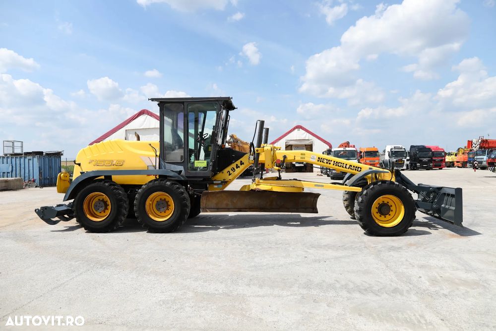 New Holland New Holland F156 - 2