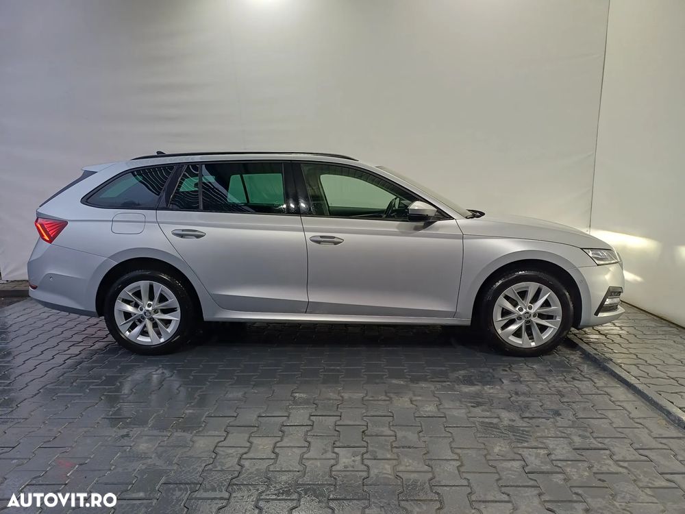 Skoda Octavia 2.0 TDI DSG Style - 35