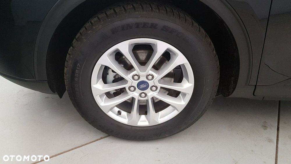 Ford Kuga - 13
