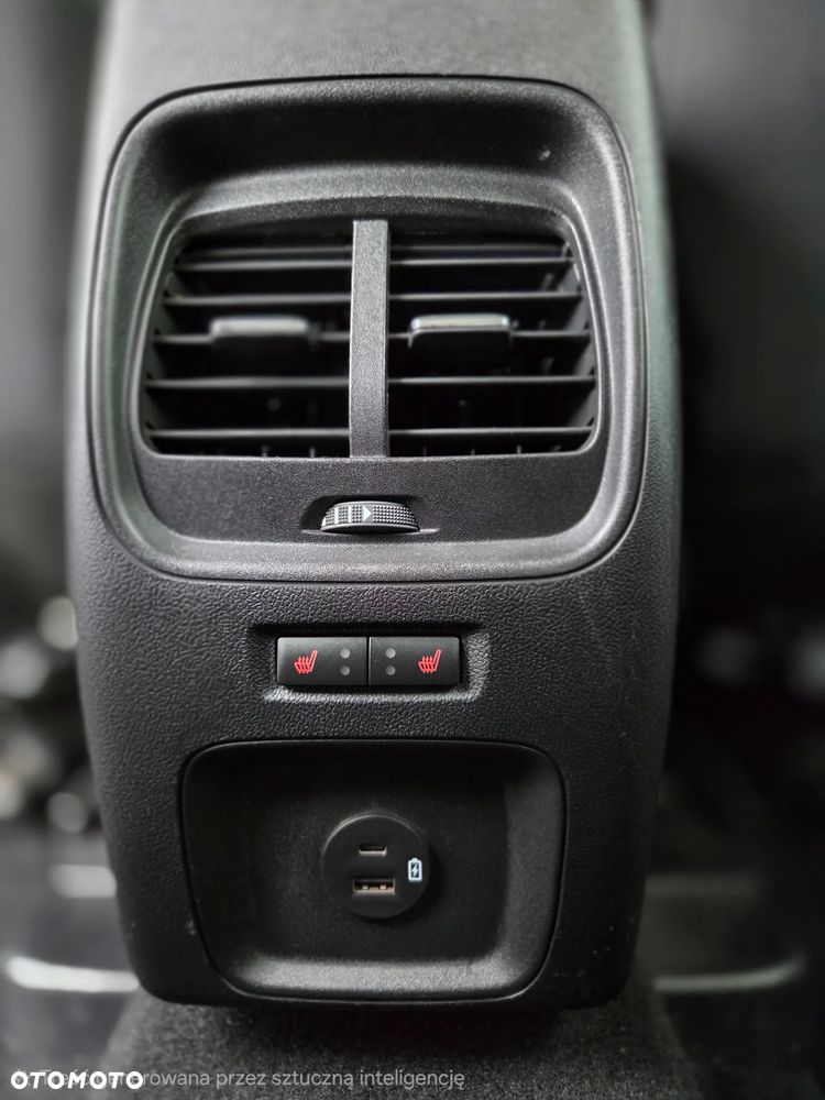 Ford Kuga 1.5 EcoBlue FWD Titanium - 30