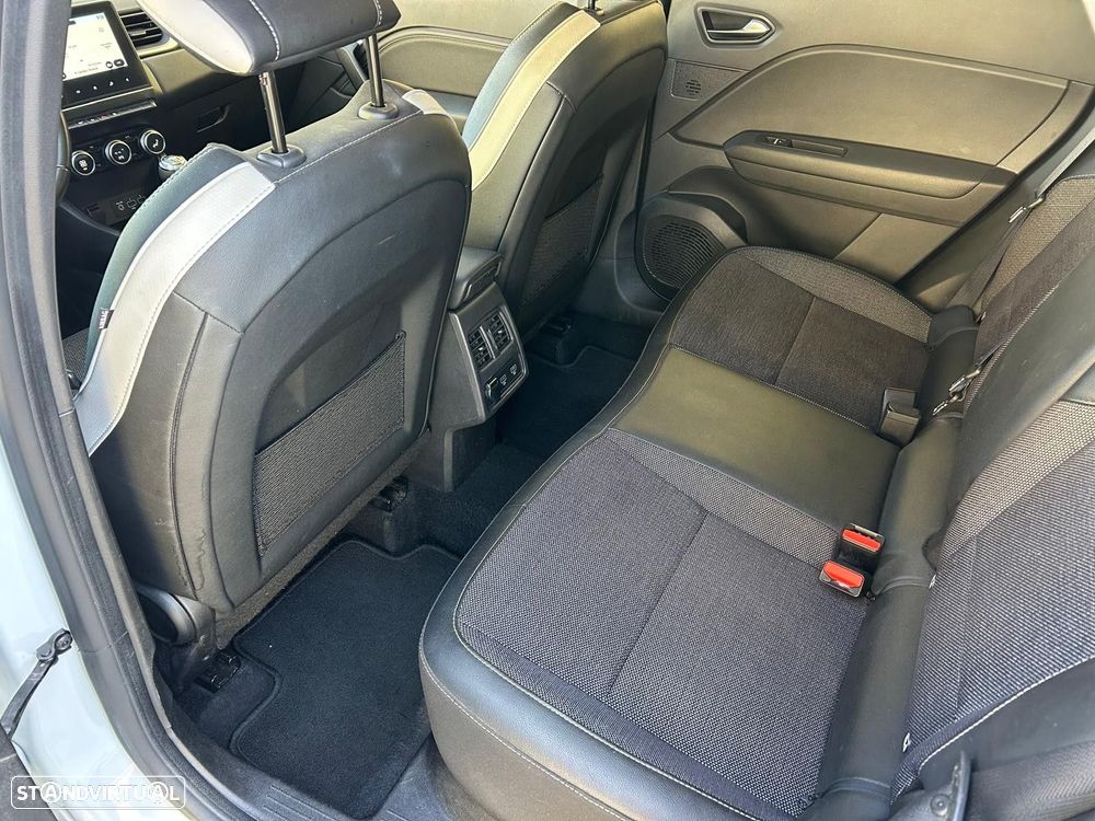 Renault Captur 1.0 TCe Techno - 10
