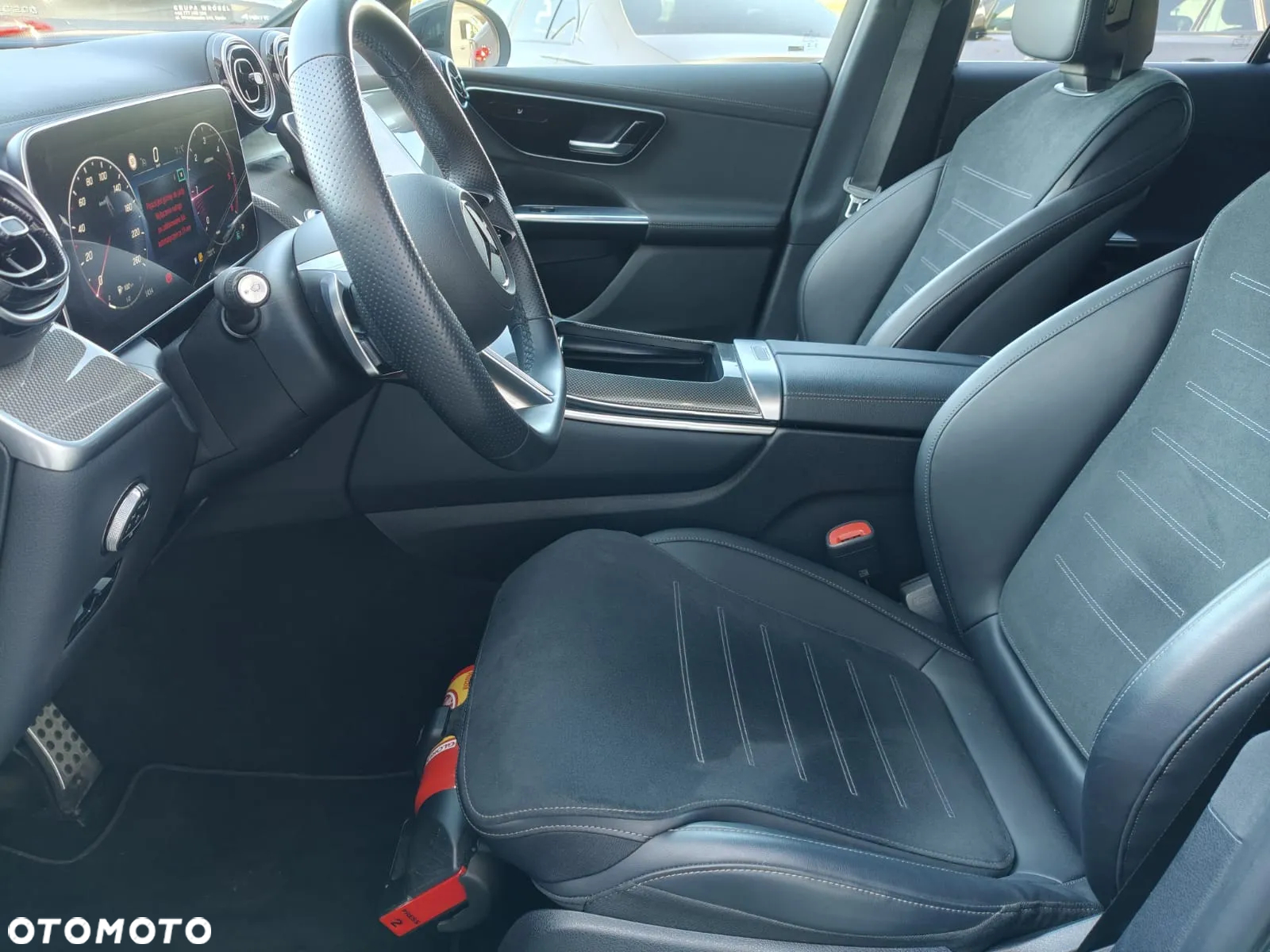 Mercedes-Benz GLC 220 d mHEV 4-Matic AMG Line - 11
