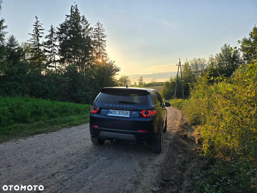 Land Rover Discovery Sport TD4 HSE Luxury - 8
