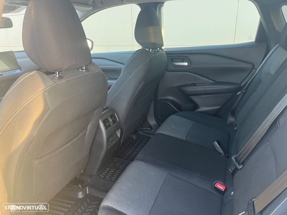 Nissan Qashqai 1.3 DIG-T N-Connecta - 8