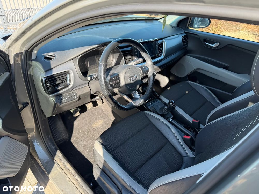 Kia Stonic 1.0 T-GDI L - 8