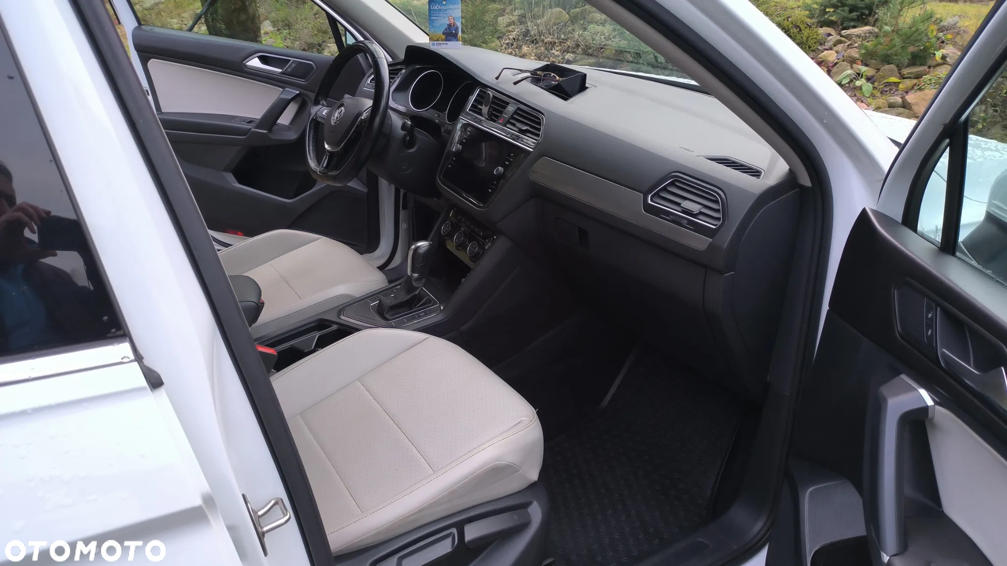Volkswagen Tiguan Allspace 2.0 TSI 4Mot Comfortline DSG 7os - 10