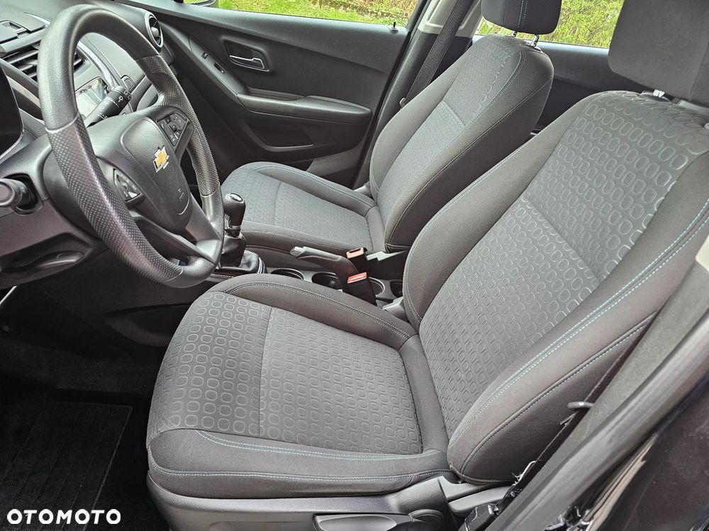 Chevrolet Trax 1.6 LS - 17