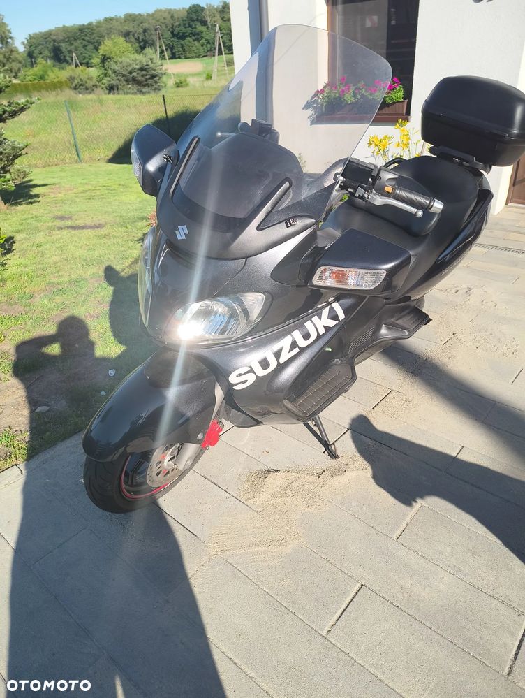Suzuki Burgman - 3