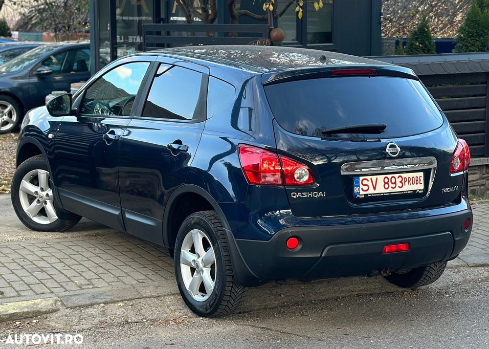 Nissan Qashqai 2.0 DCI 4 x 4 DPF Aut acenta - 2