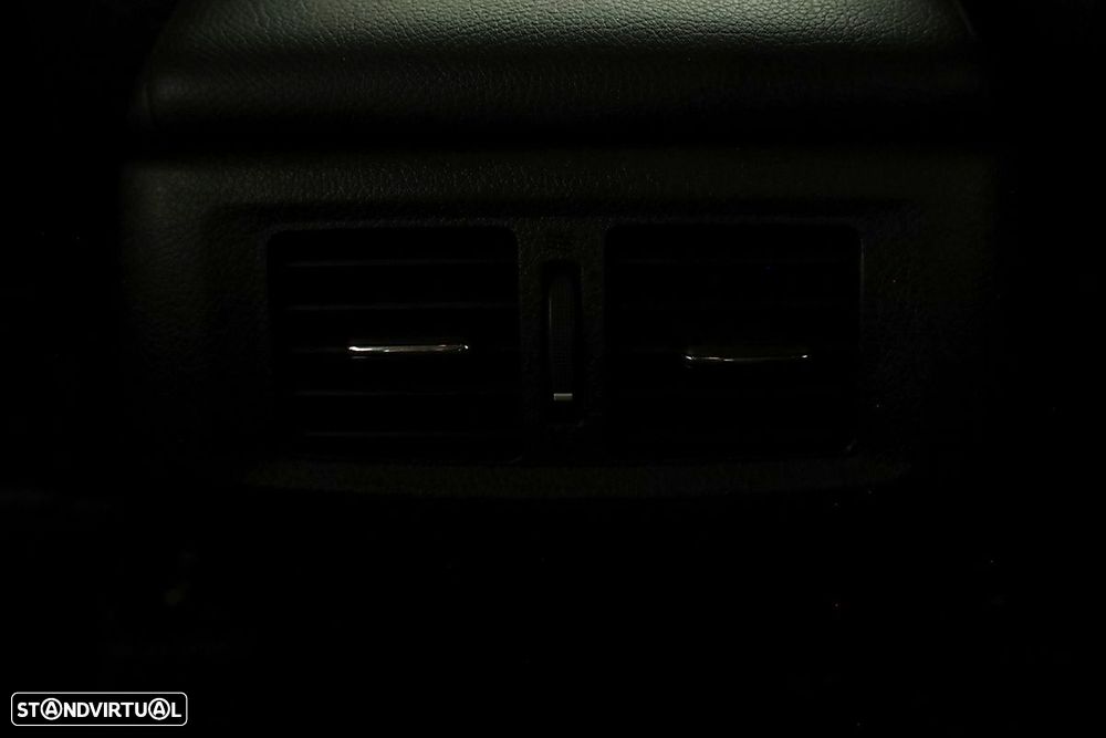 Mercedes-Benz X 250 d Power 4-Matic - 21