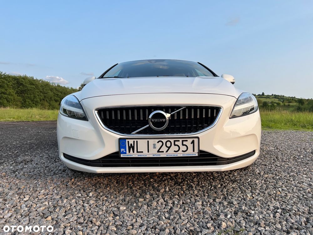 Volvo V40 D2 Drive-E Kinetic - 2