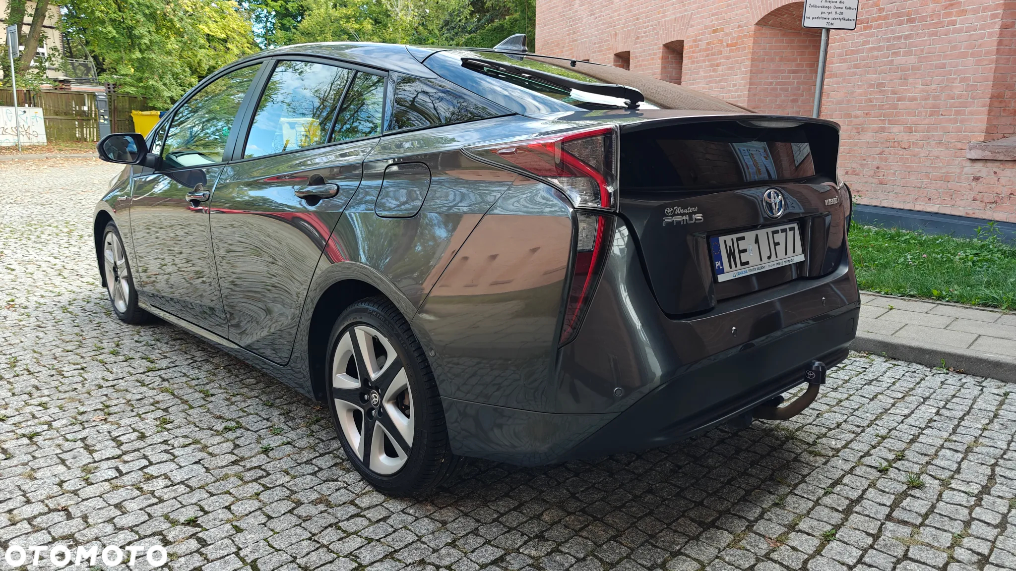 Toyota Prius 1.8 Hybrid Prestige - 11