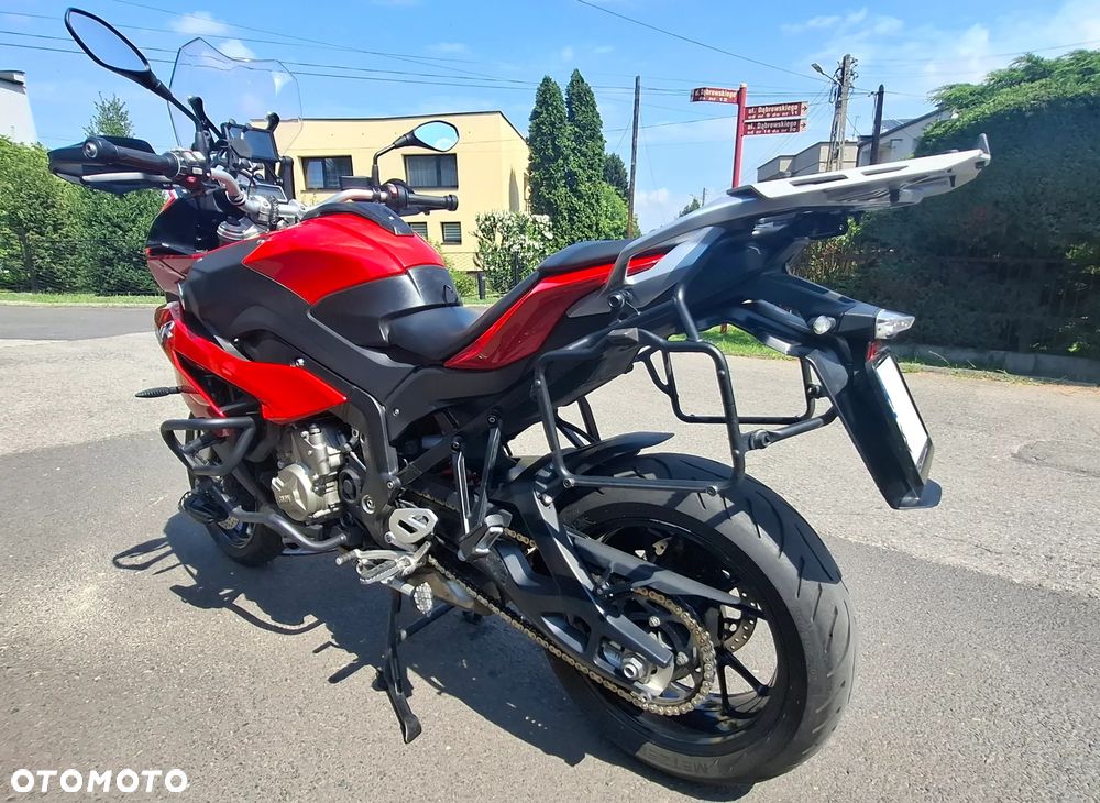 BMW XR - 7