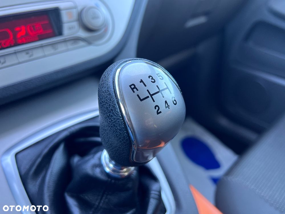 Ford Kuga 2.0 TDCi Titanium - 29