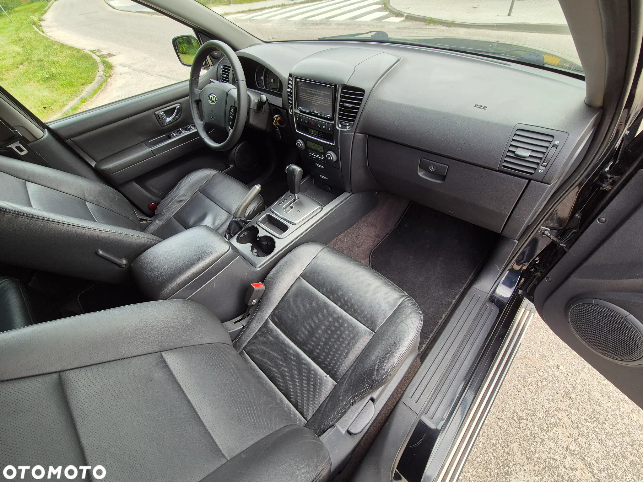 Kia Sorento 3.3 V6 EX - 29