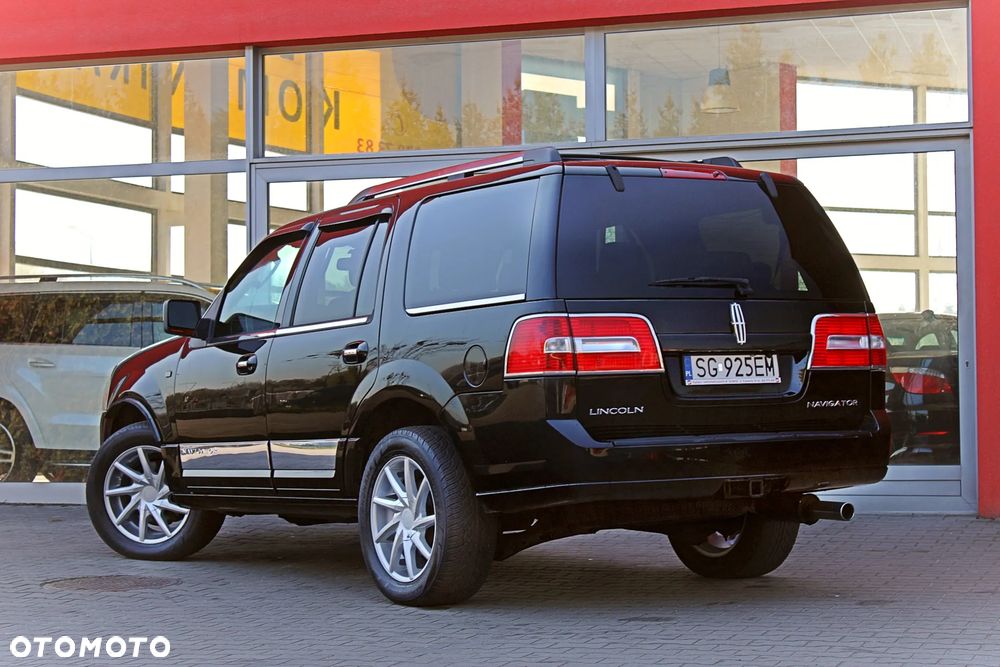 Lincoln Navigator 5.4 4WD Luxury - 8