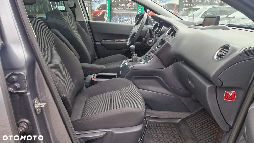 Peugeot 5008 HDI FAP 150 Allure - 29