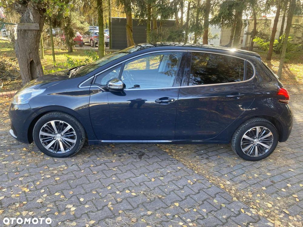 Peugeot 208 1.2 PureTech Allure - 4