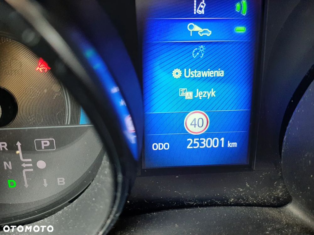 Toyota Auris 1.8 HSD Luna - 13