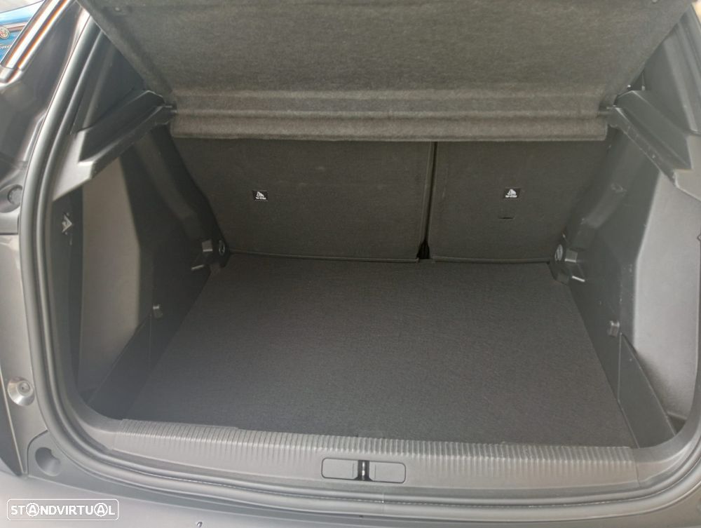 Peugeot 2008 1.2 PureTech Allure - 13