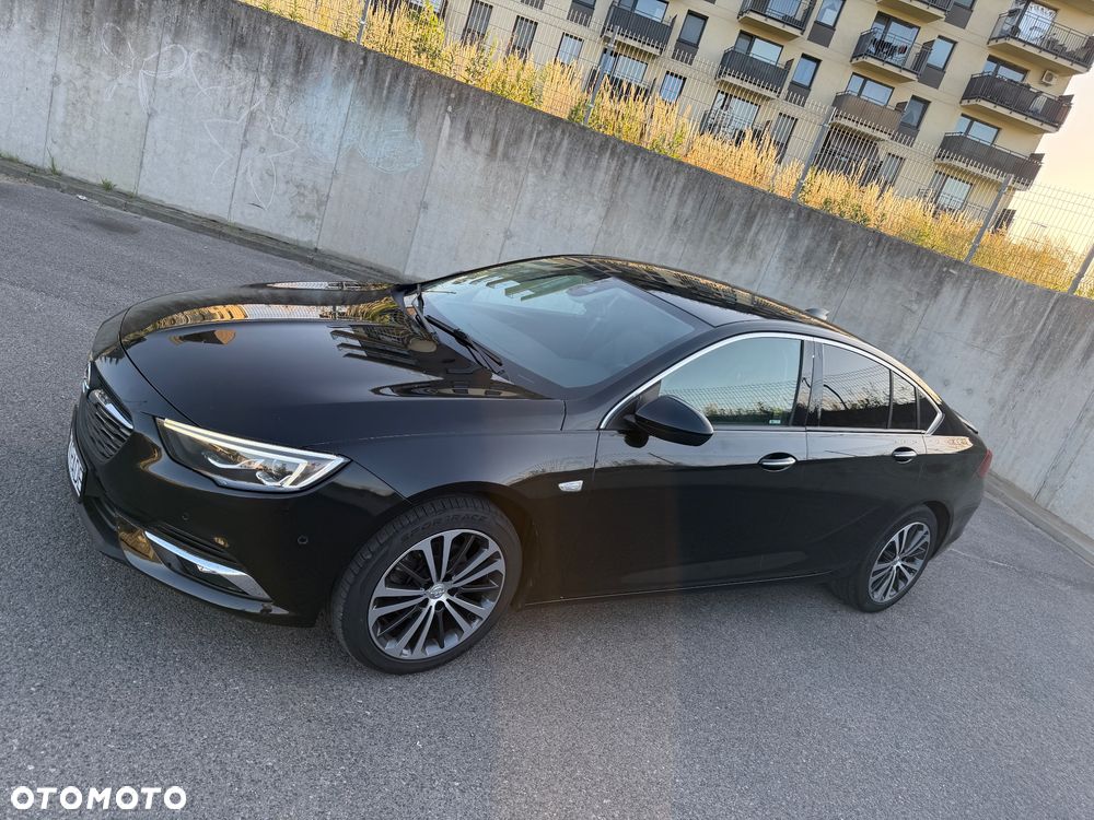 Opel Insignia 1.5 T Exclusive S&S - 21