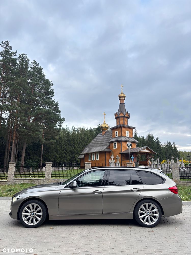 BMW Seria 3 320d Sport Line - 8