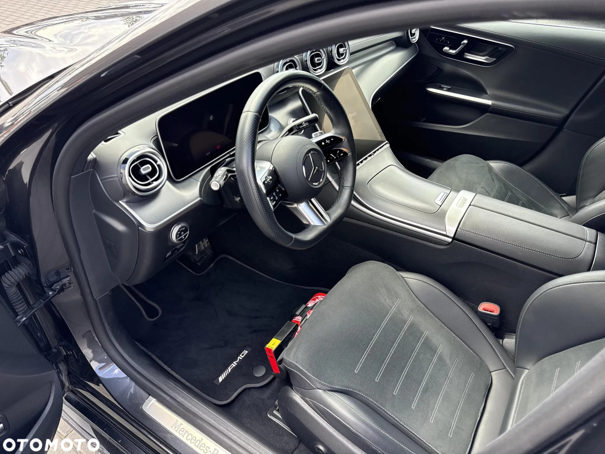 Mercedes-Benz Klasa C 300 e 9G-TRONIC AMG Line - 9