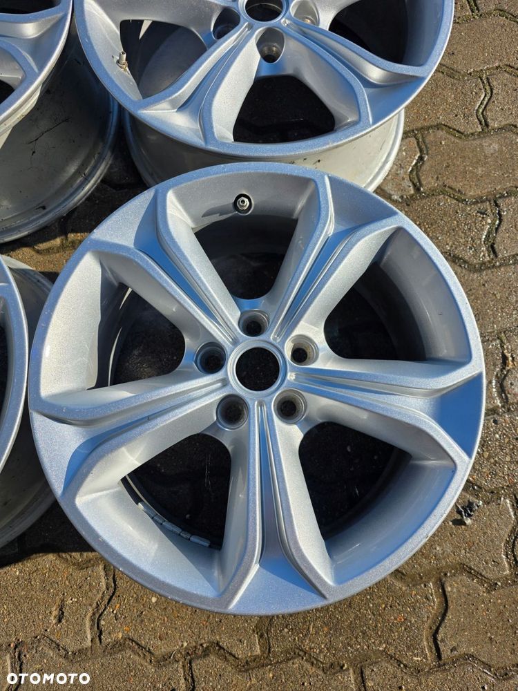 felga aluminiowa land rover oe evoque discovery 7.5" x 17" 5x108 et 45 - 2