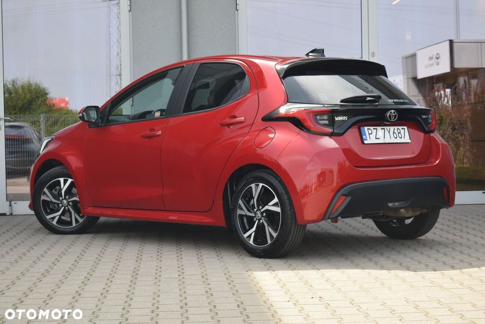 Toyota Yaris Hybrid 1.5 Style - 10