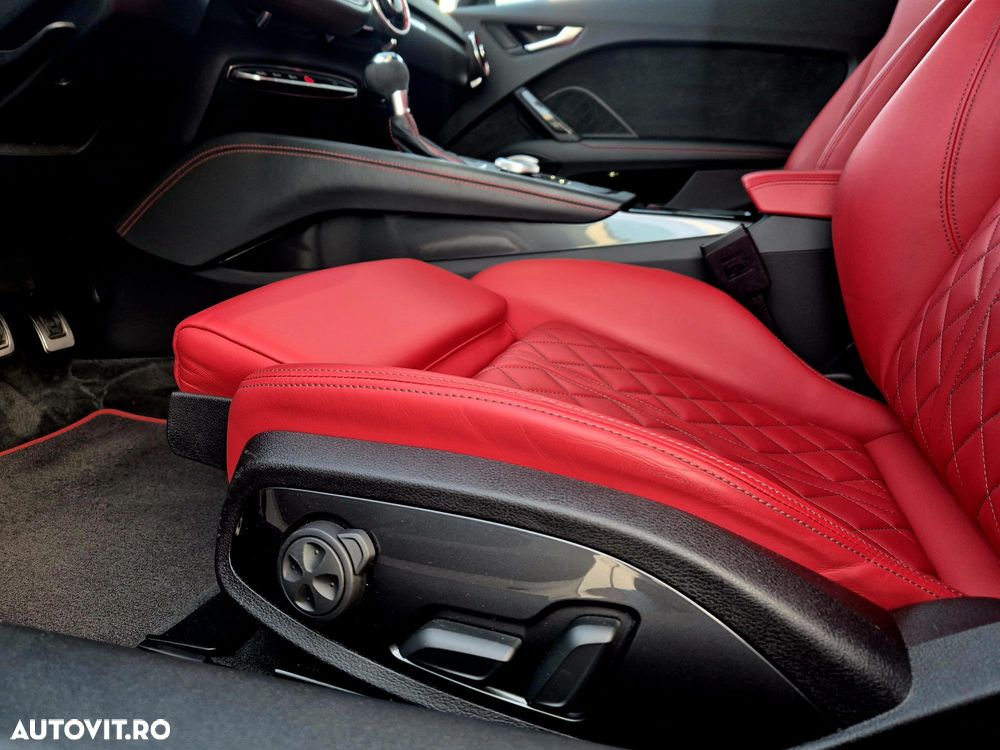 Audi TT S 2.0 TFSI Quattro tronic - 9
