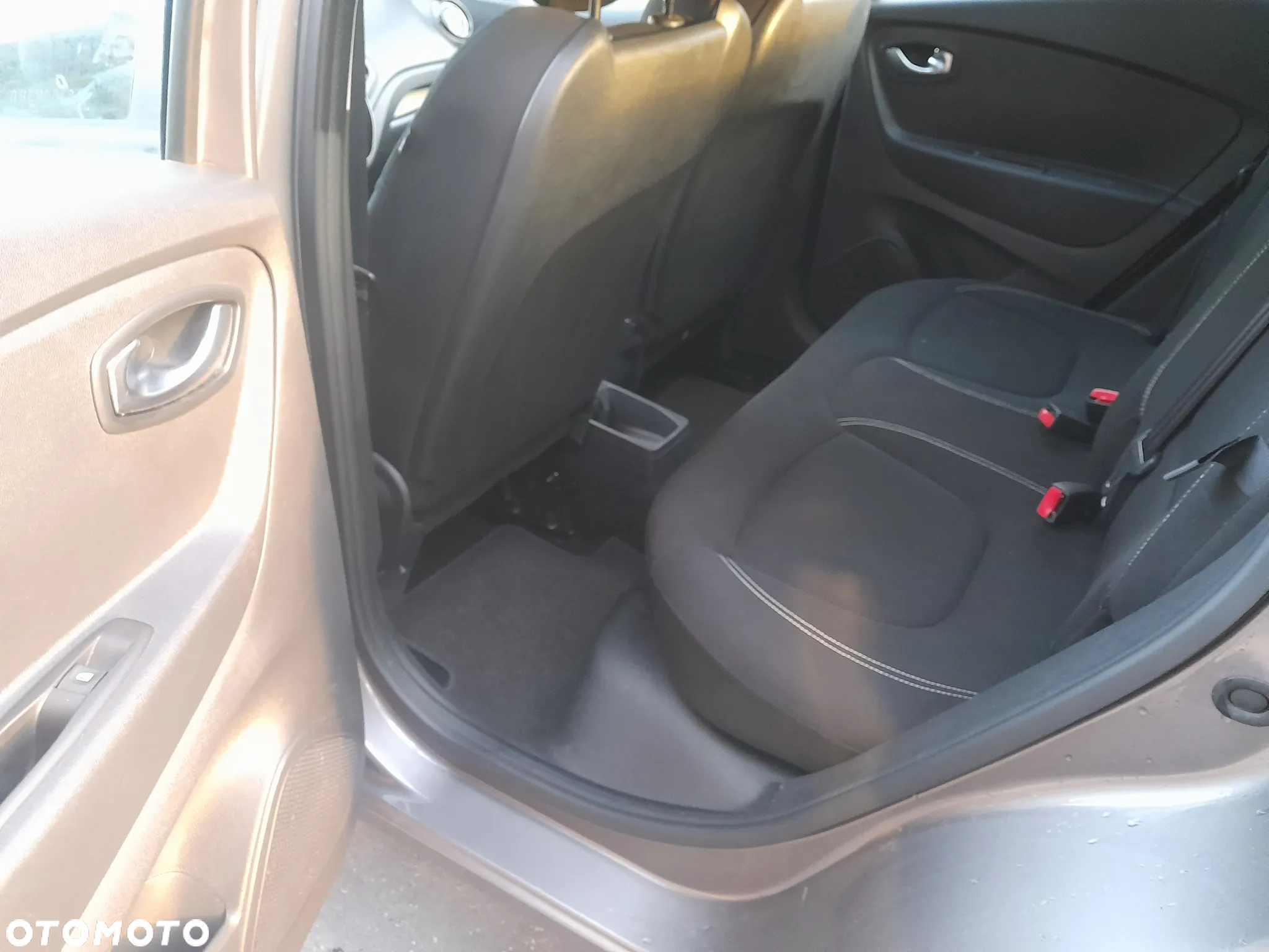 Renault Captur - 13