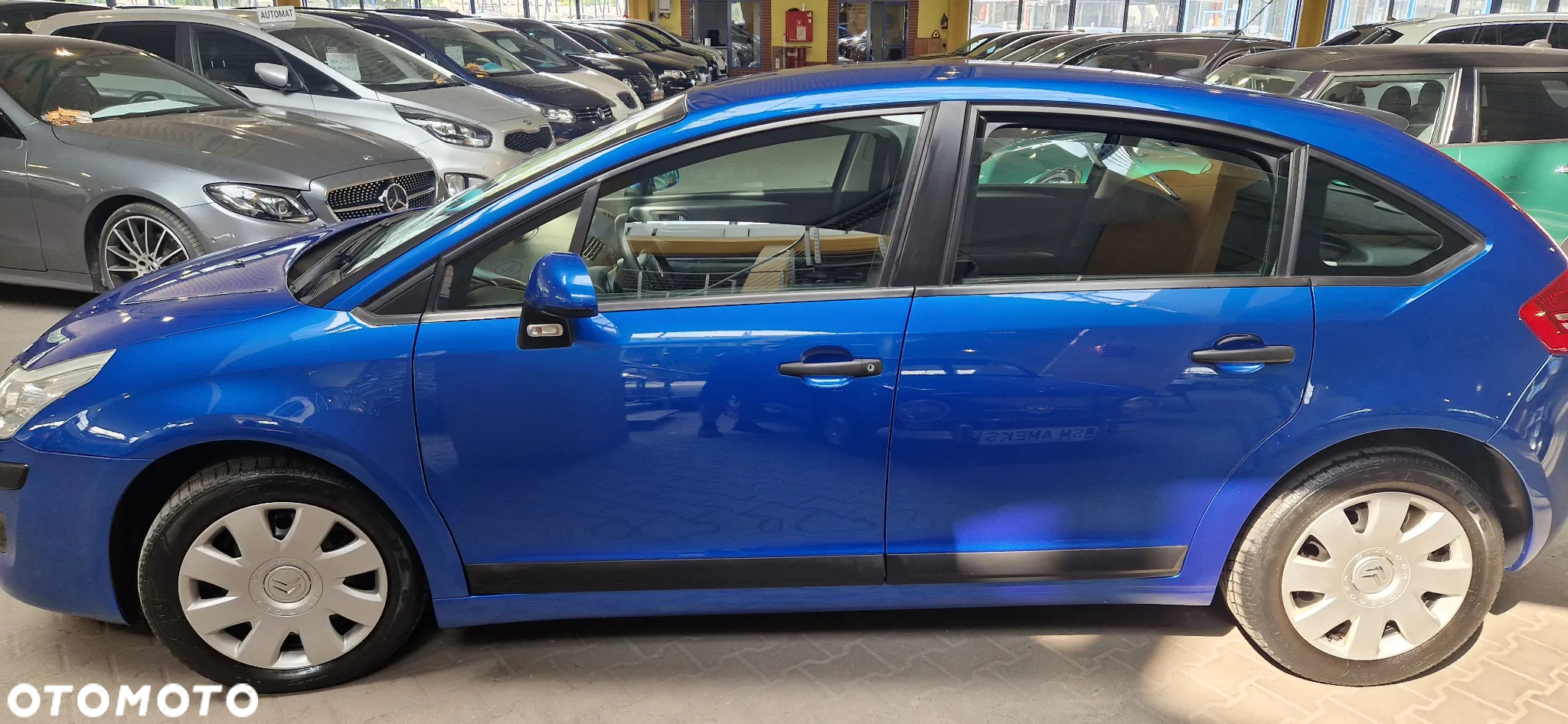 Citroën C4 1.4 16V Style - 4