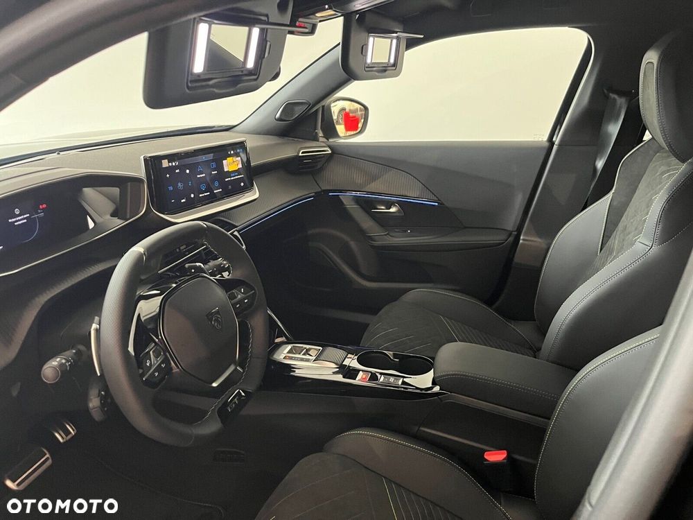 Peugeot 2008 - 9